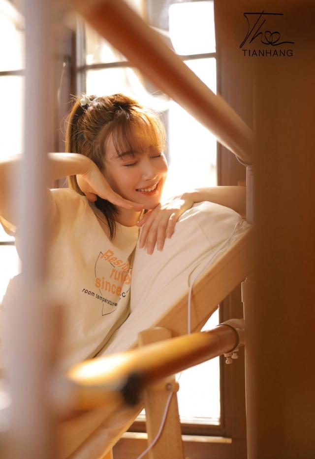 治愈系小美女唯美清纯写真插图8 治愈系小美女唯美清纯写真插图8